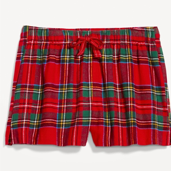 Old Navy Red Tarten Plaid Pajama Shorts
Christmas Pajamas
Jingle Jammies - Picture 4 of 4